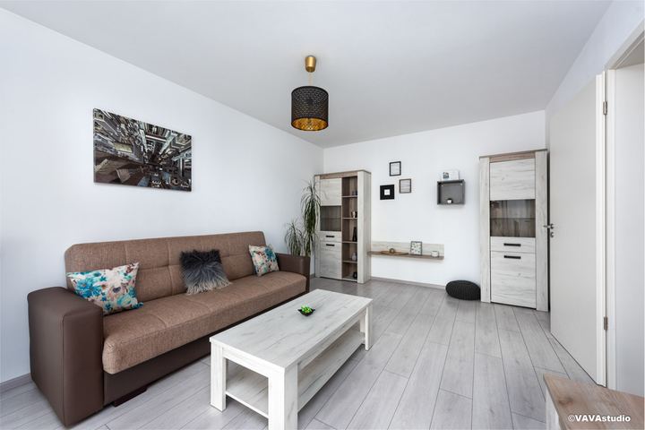 Apartament 3 · Coresi